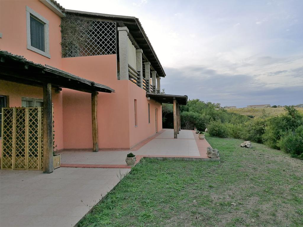 Country House Vignola Mare Aglientu Esterno foto