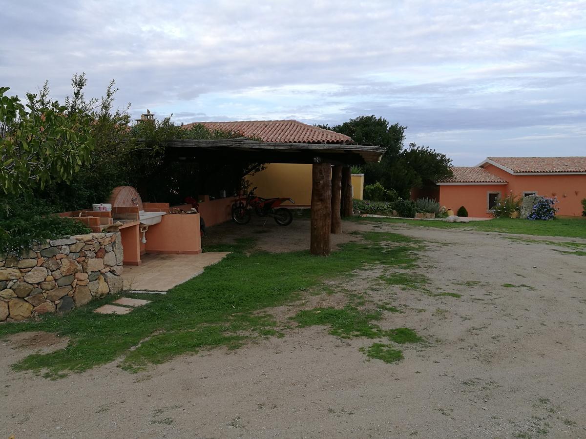 Country House Vignola Mare Aglientu Esterno foto