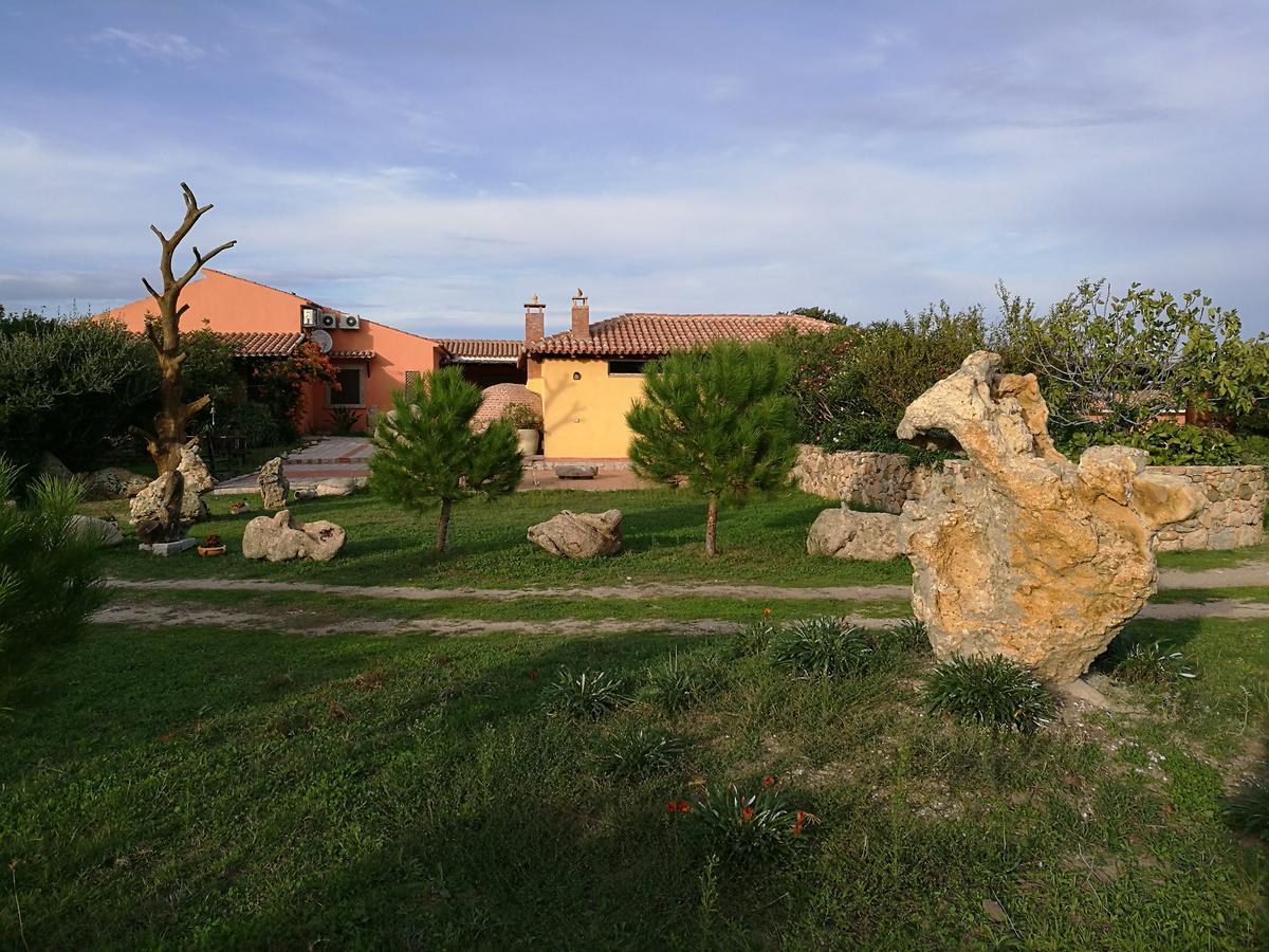 Country House Vignola Mare Aglientu Esterno foto
